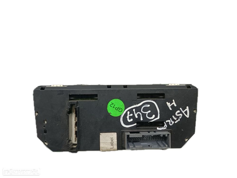 Comando / Botão De Sofagem / Climatronic Opel Astra H (A04) - 2