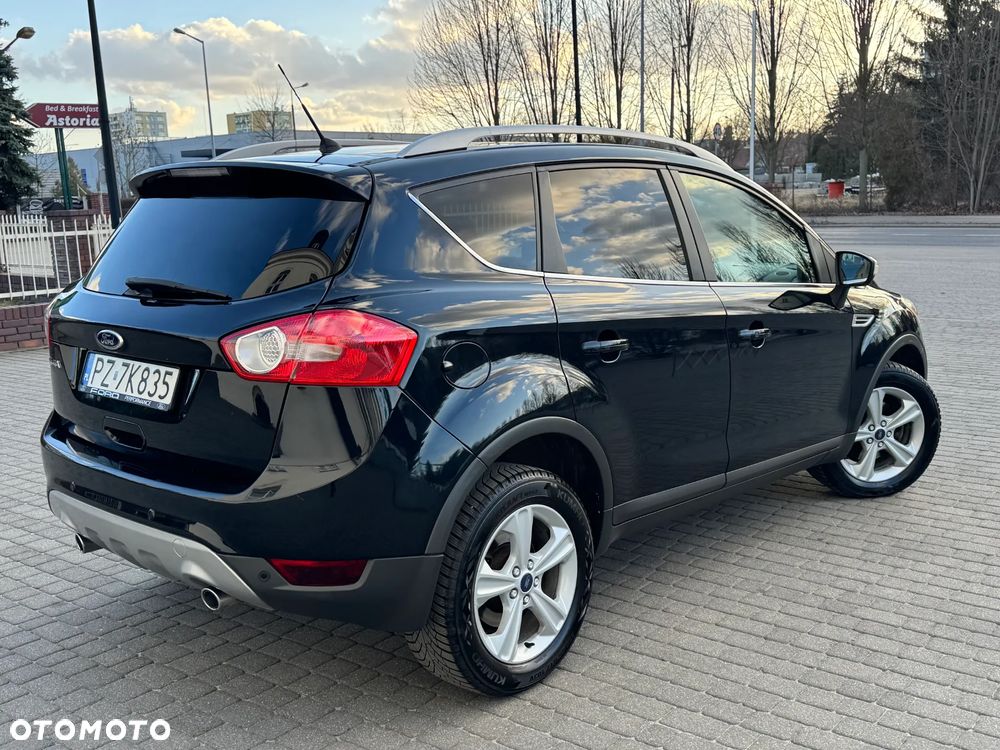 Ford Kuga 2.0 TDCi 4x4 Titanium - 4