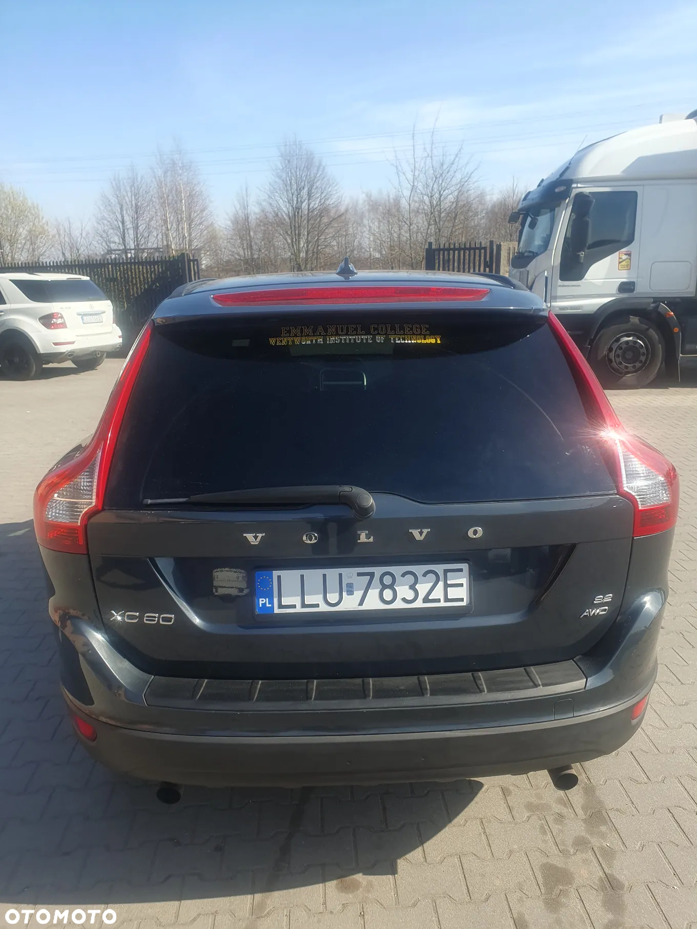 Volvo XC 60 - 6