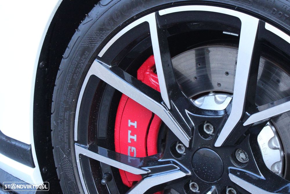 VW Golf 2.0 TSI GTI Clubsport DSG - 22