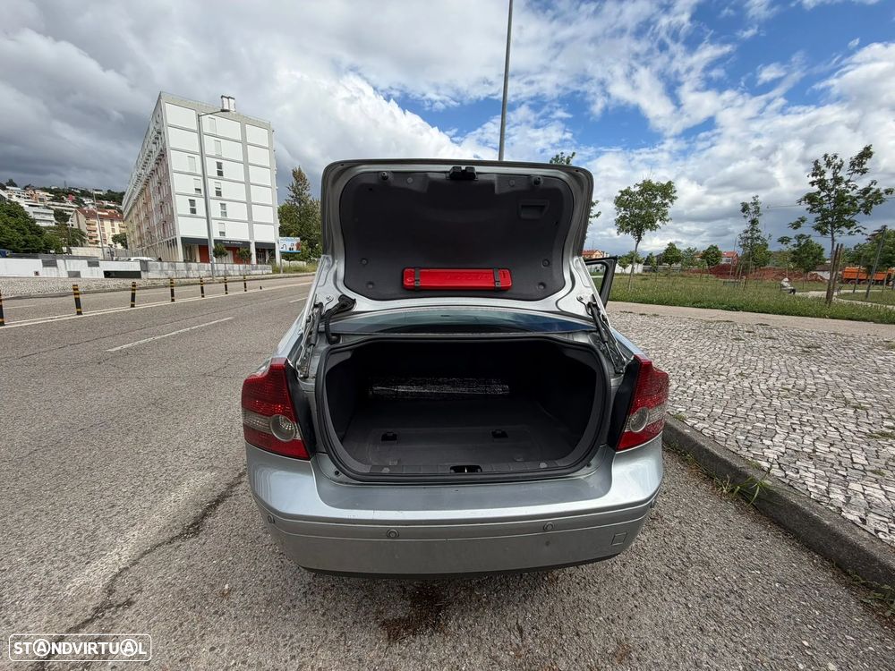 Volvo S40 2.0 D Nível 1 - 4
