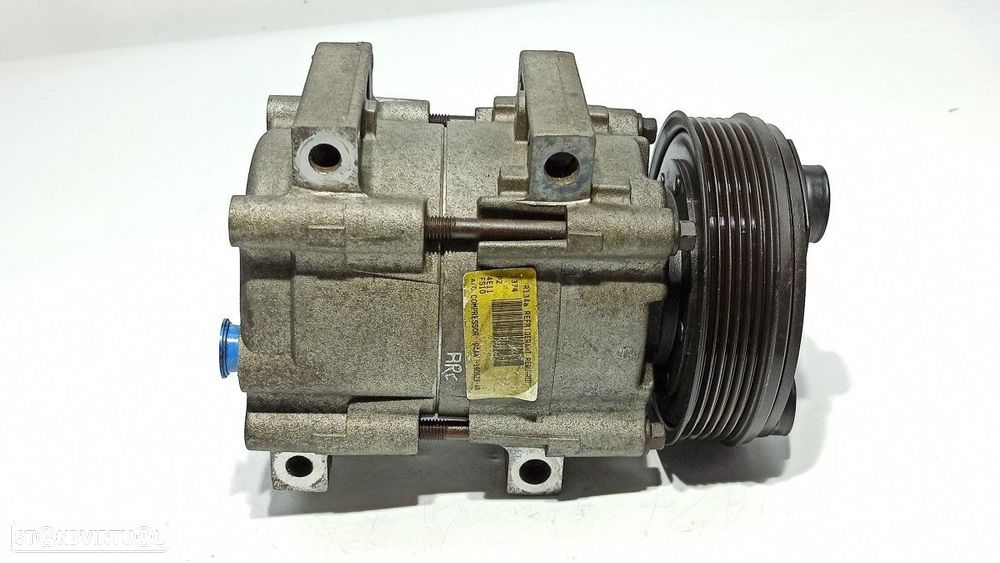 COMPRESSOR DE AR CONDICIONADO FORD ESCORT BERLINA/TURNIER CLX BERLINA - 3