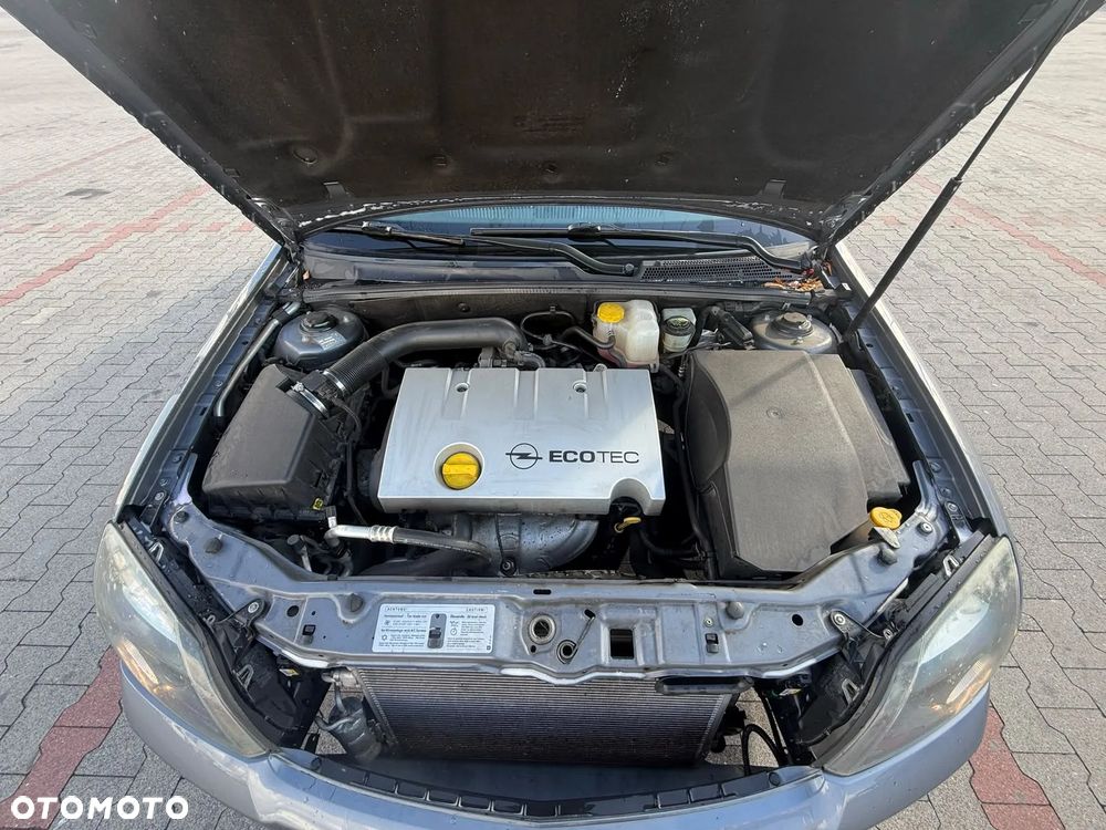 Opel Vectra - 8