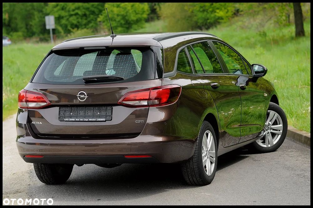 Opel Astra - 17