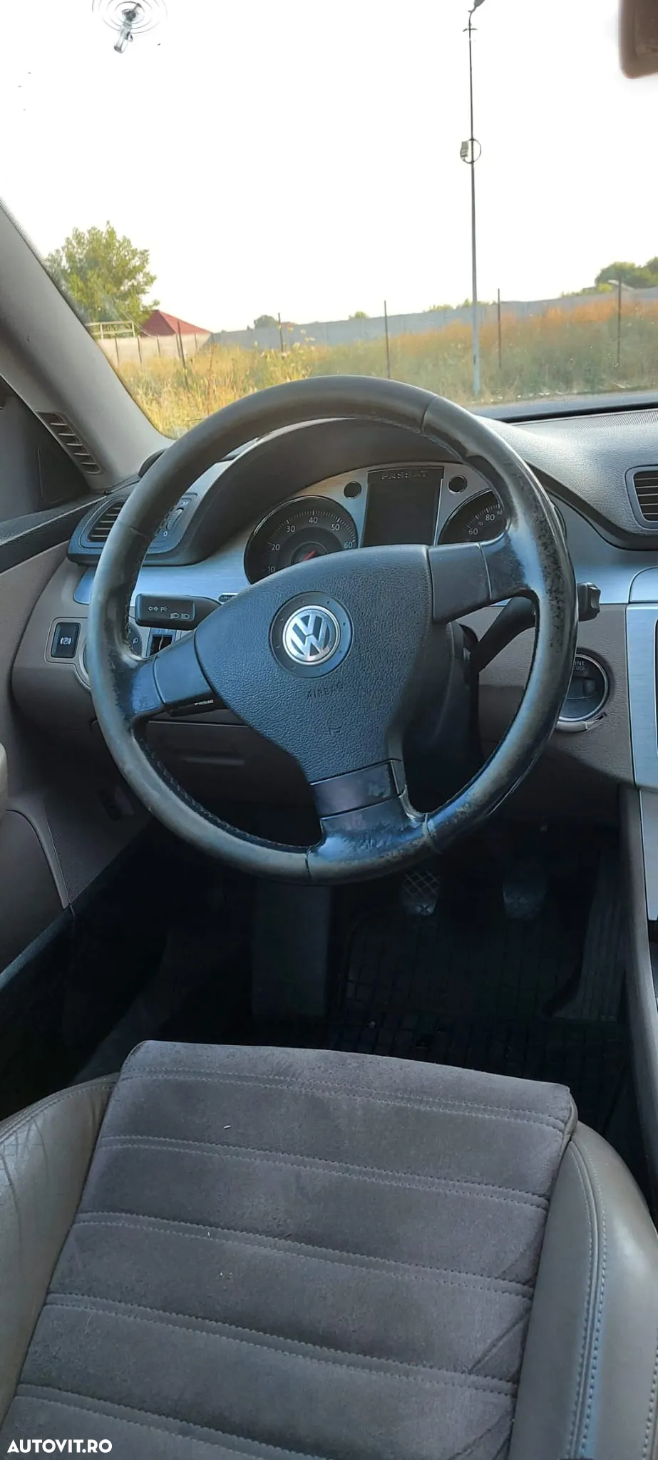 Volkswagen Passat - 6