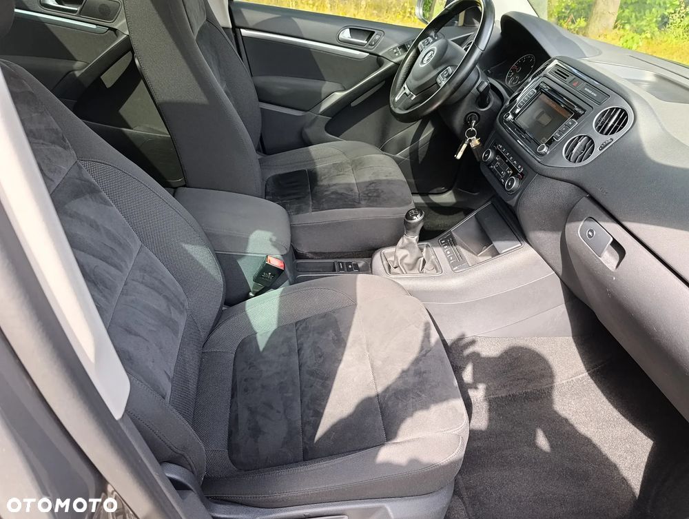 Volkswagen Tiguan 2.0 TDI BlueMot Sport&Style - 10