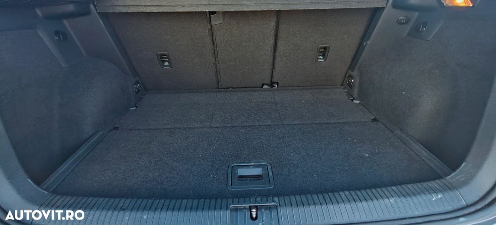 Volkswagen Golf Sportsvan 1.4 TSI BMT Comfortline - 18