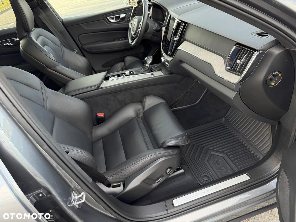 Volvo XC 60 D4 SCR Inscription - 18