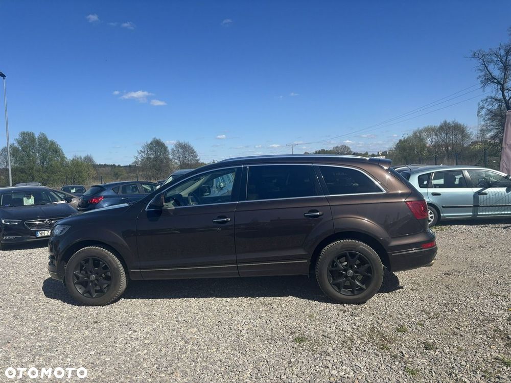 Audi Q7 - 7