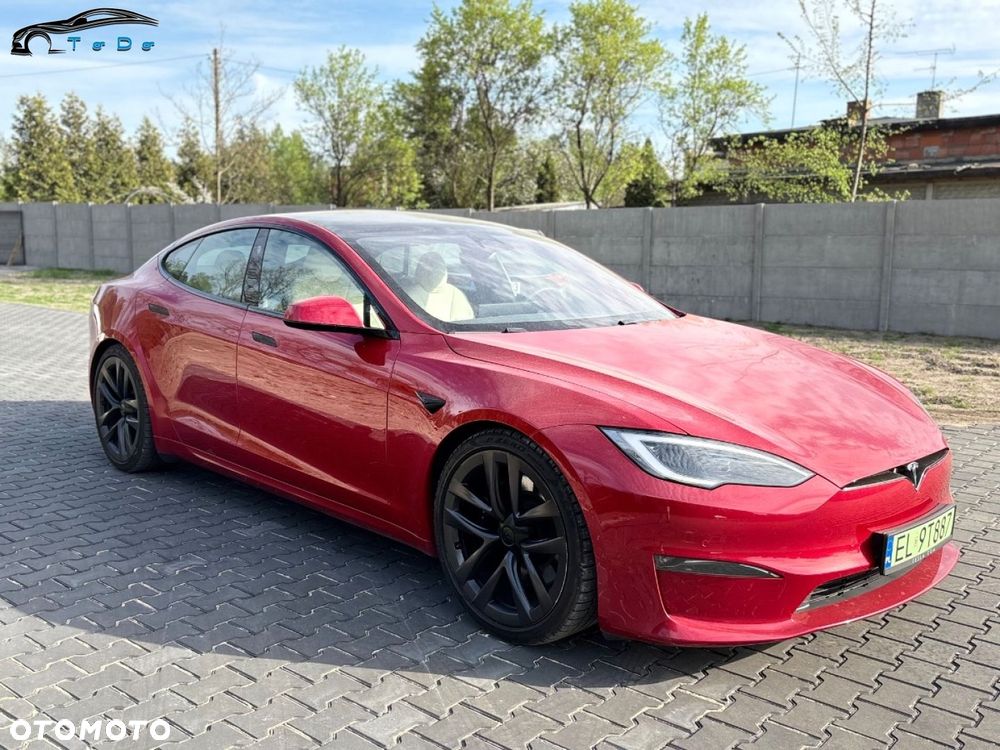 Tesla Model S Plaid - 10