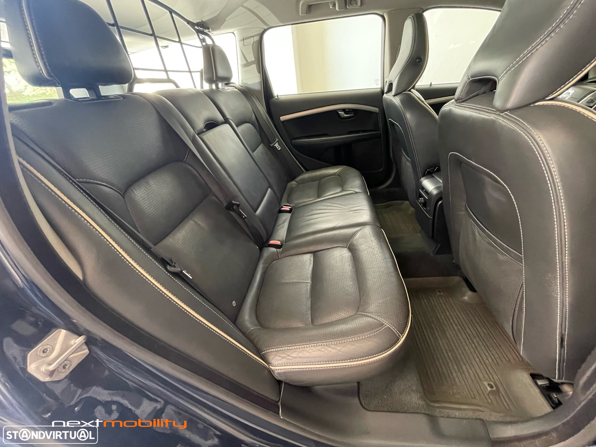 Volvo XC 70 2.0 D4 Summum Geartronic - 21