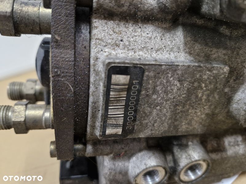 BMW 3 E46 2.0 D POMPA WTRYSKOWA PALIWA 0281010888 - 3