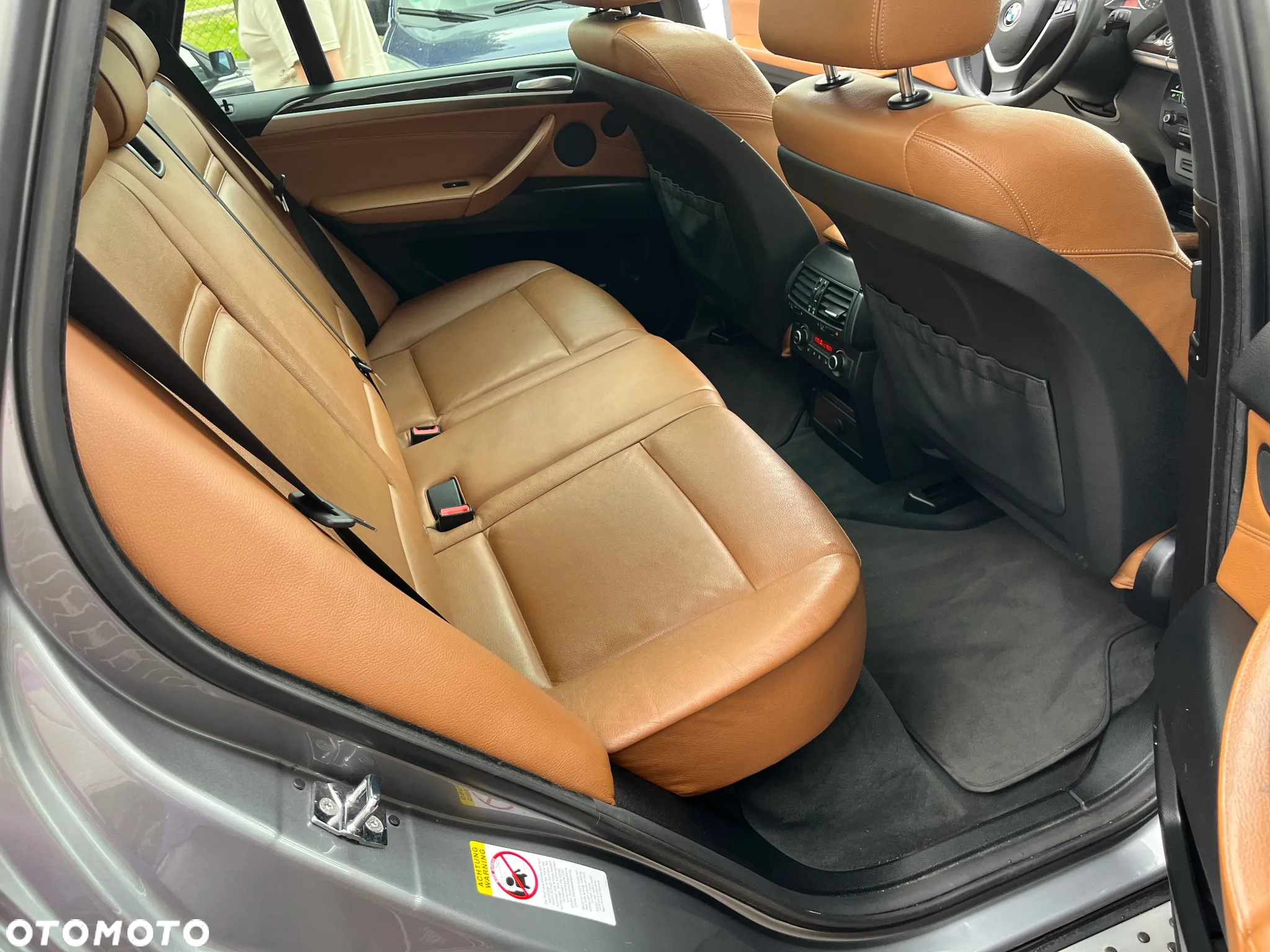BMW X5 xDrive48i - 15