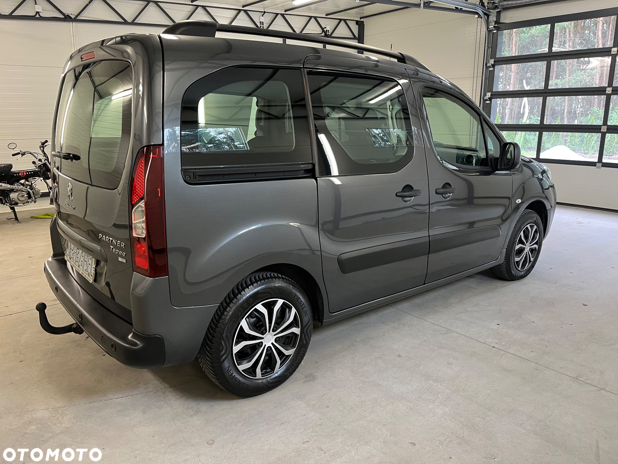 Peugeot Partner Tepee HDi FAP 90 Premium - 8