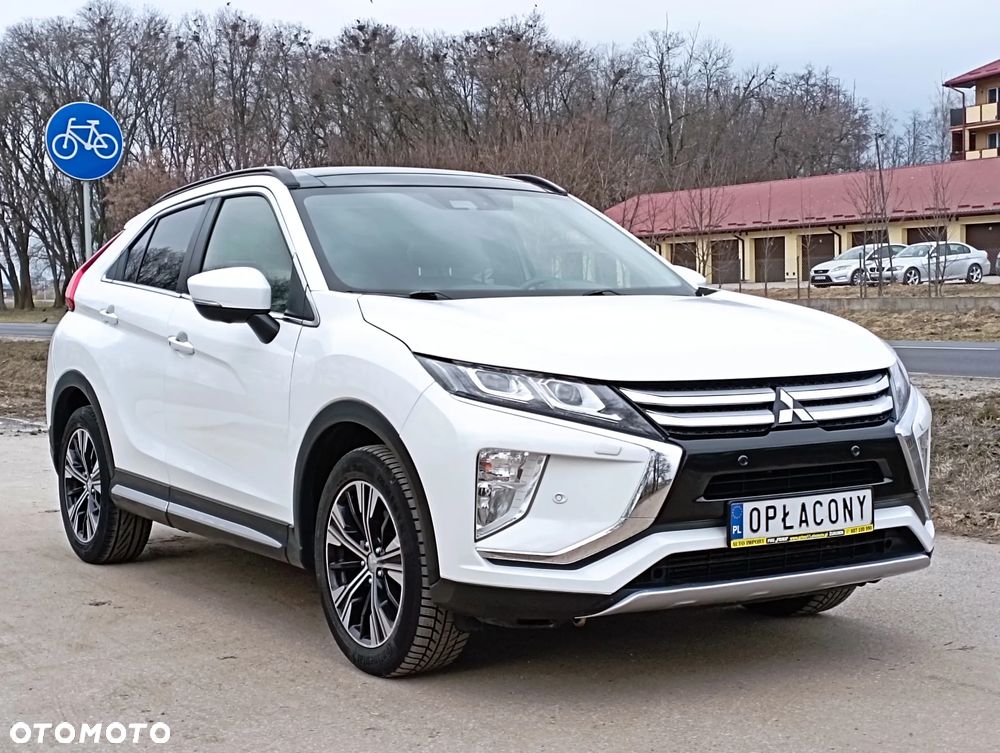 Mitsubishi Eclipse Cross - 12