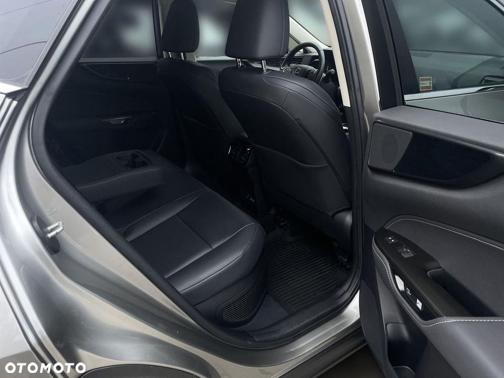 Lexus NX 350h Prestige AWD - 18