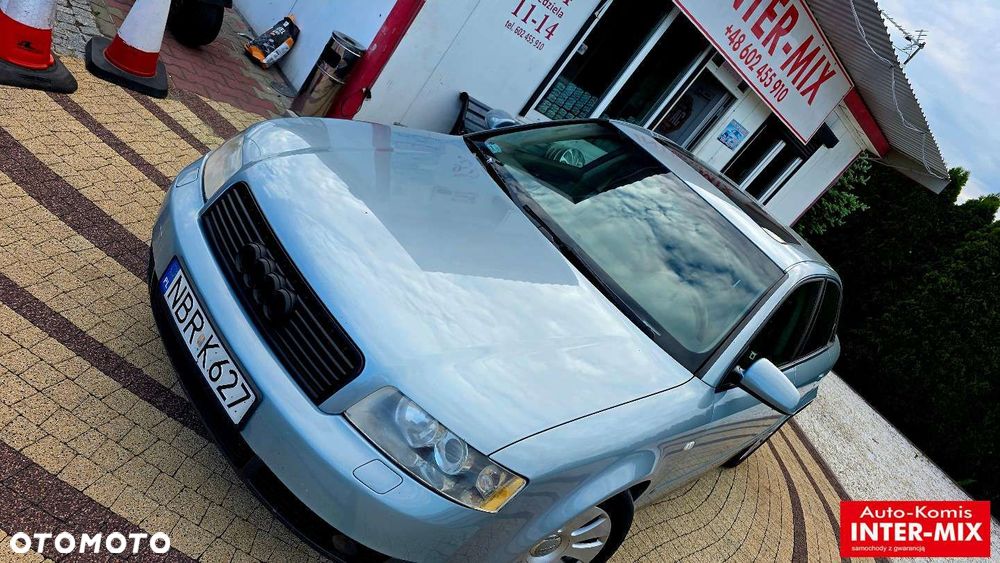 Audi A4 Limousine - 10