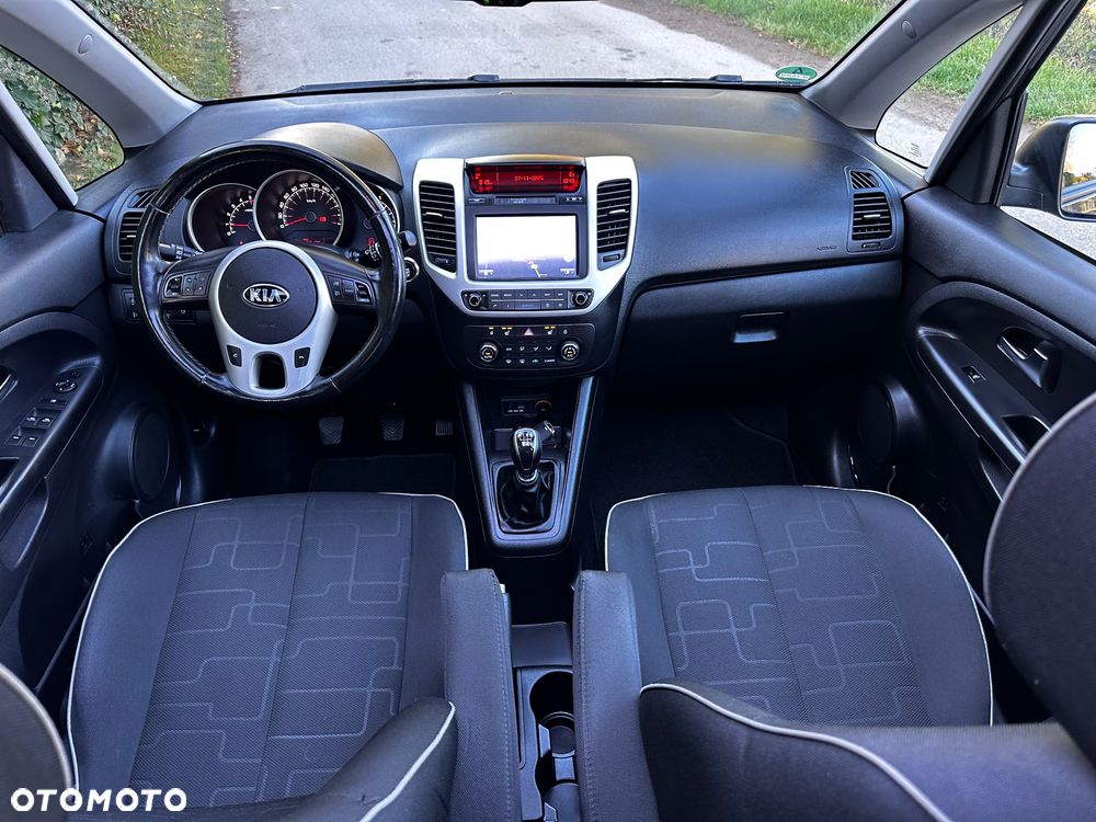 Kia Venga 1.6 CRDi 128 Business Line - 31