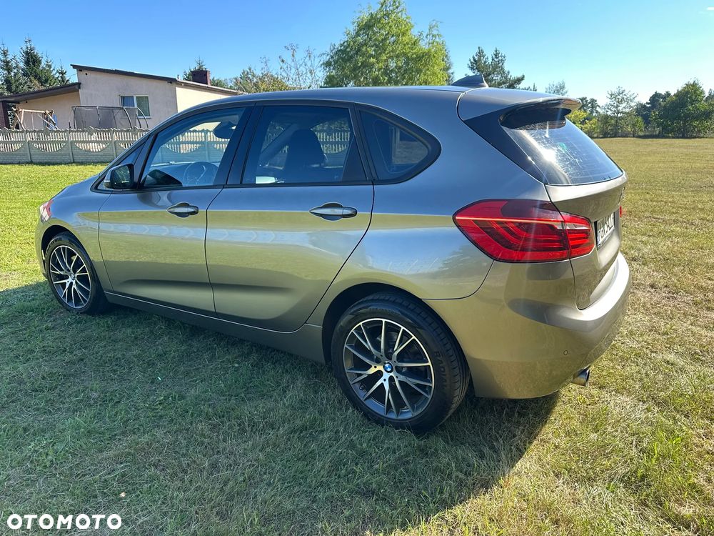 BMW Seria 2 218d Advantage - 6