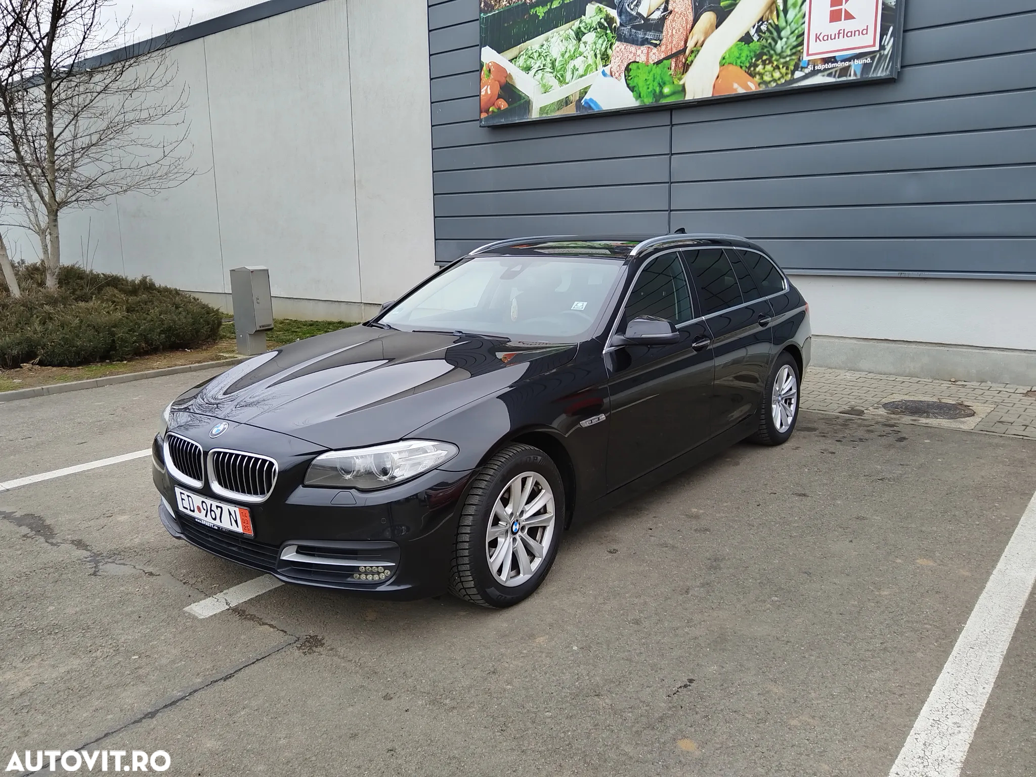 BMW Seria 5 520d Touring - 18