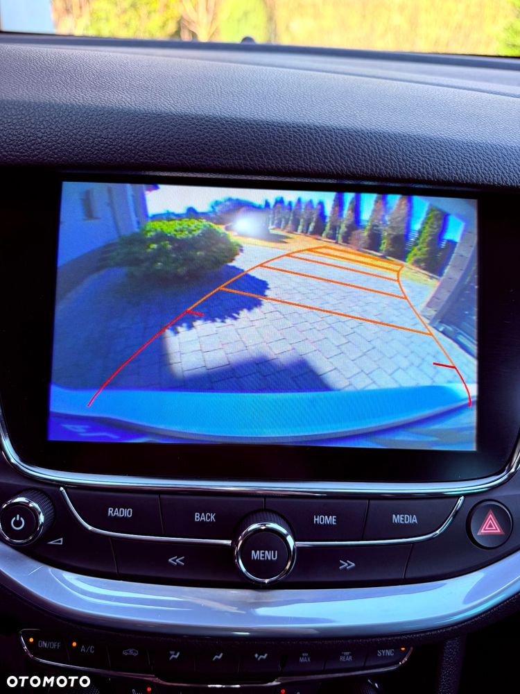 Opel Astra 1.6 CDTI Dynamic - 25