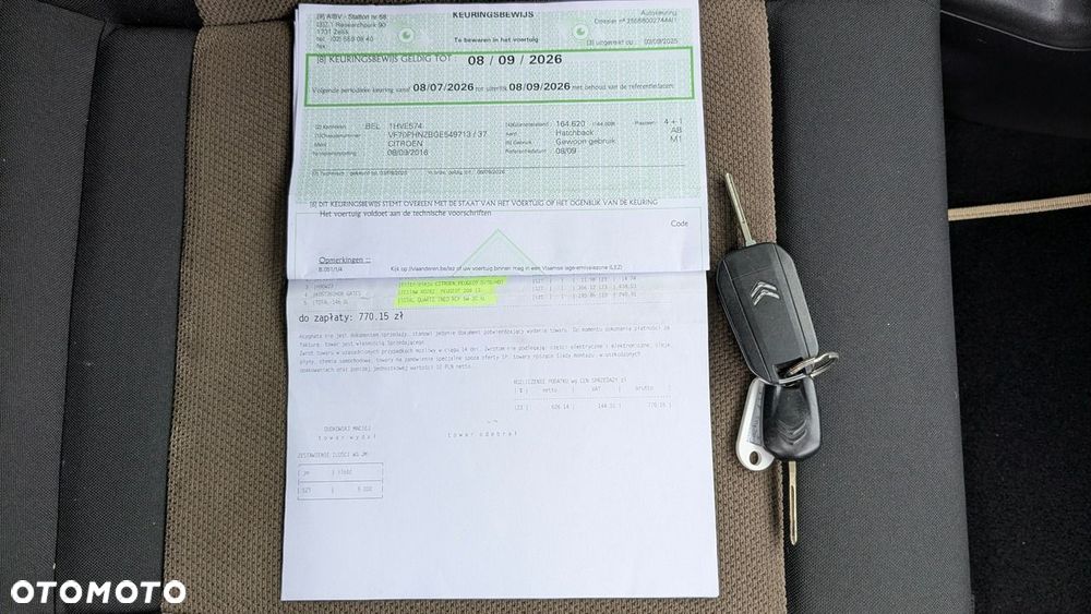Citroën C4 Cactus 1.2 PureTech Shine Edition S&S - 24