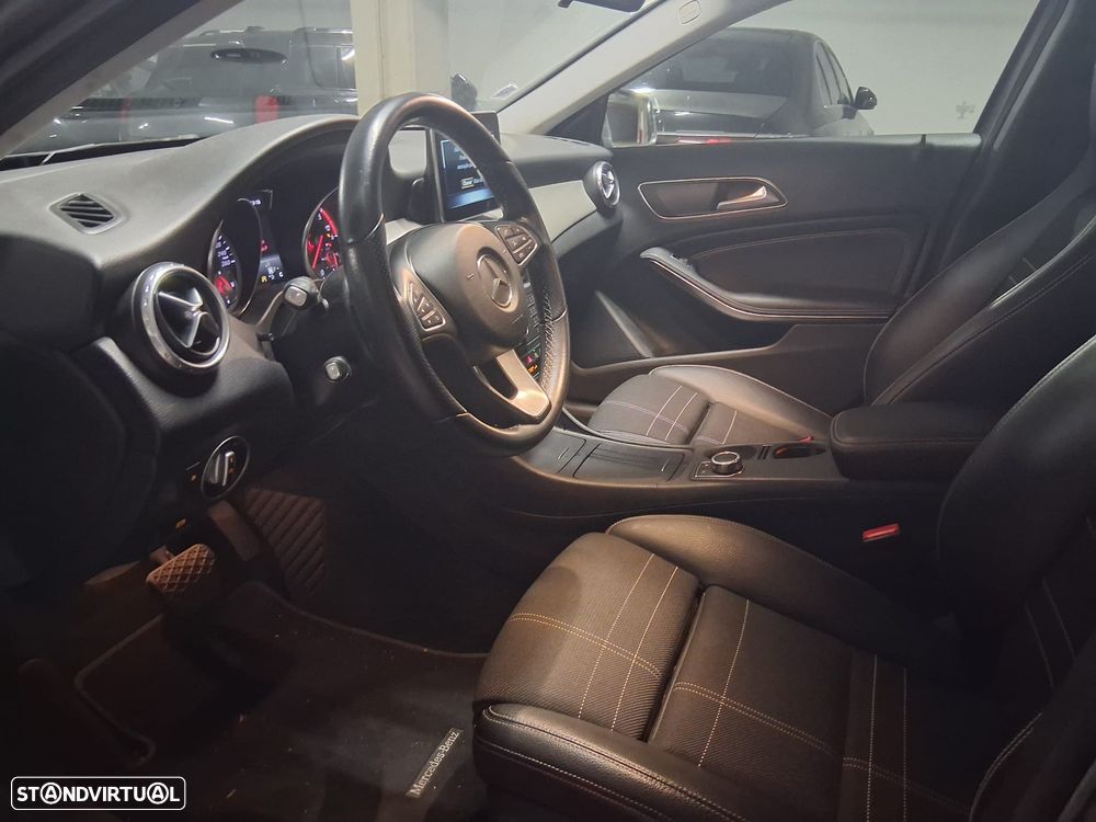 Mercedes-Benz GLA 180 CDI Urban Aut. - 4