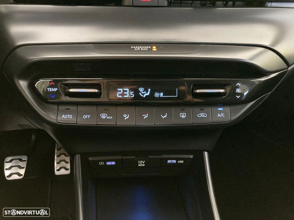 Hyundai Bayon 1.0 T-GDI Premium - 18