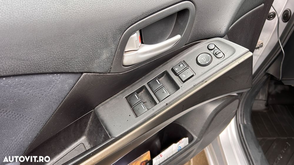 Honda Civic 1.4 i-VTEC Sport - 13