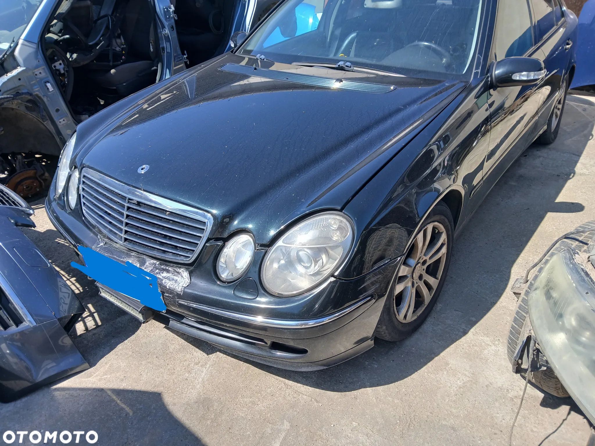 mercedes benz W211 E270 185 fotel fotele kanapa deska kokpit podsufitka boczek boczki klamka - 1