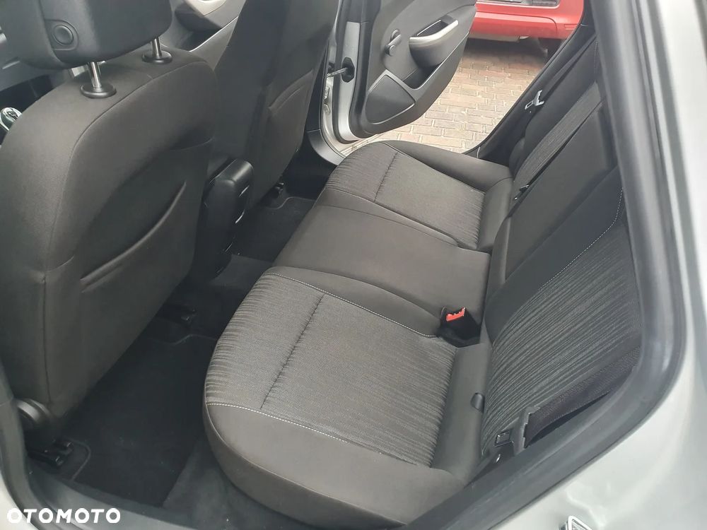 Opel Astra 1.4 Turbo - 15