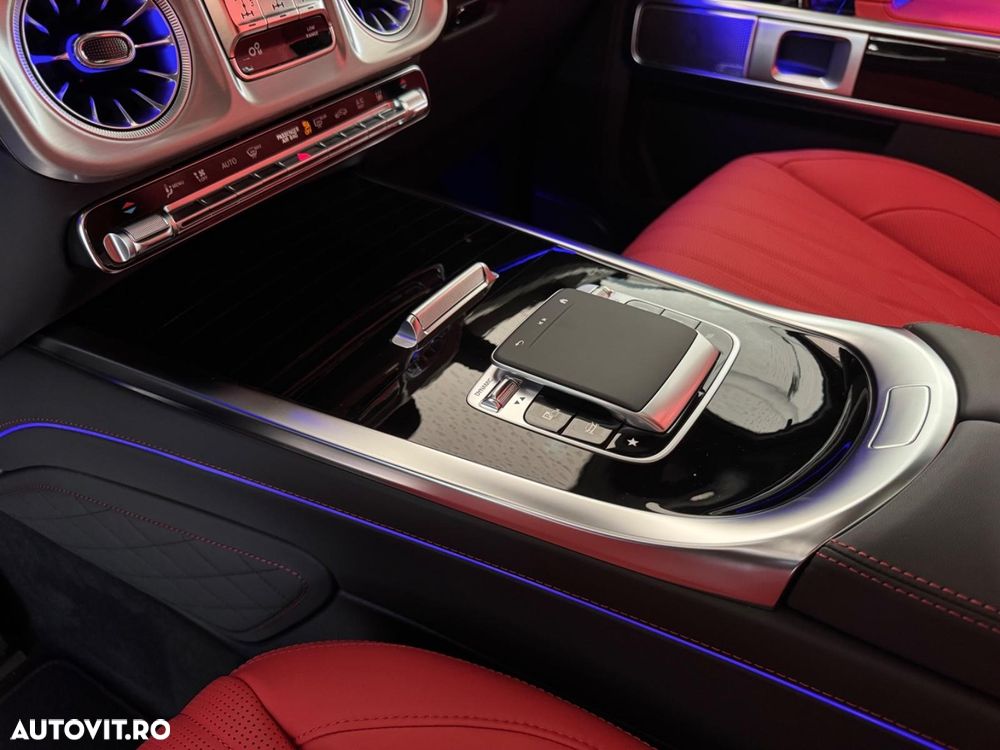 Mercedes-Benz G AMG 63 SW Long Aut. MHEV - 24