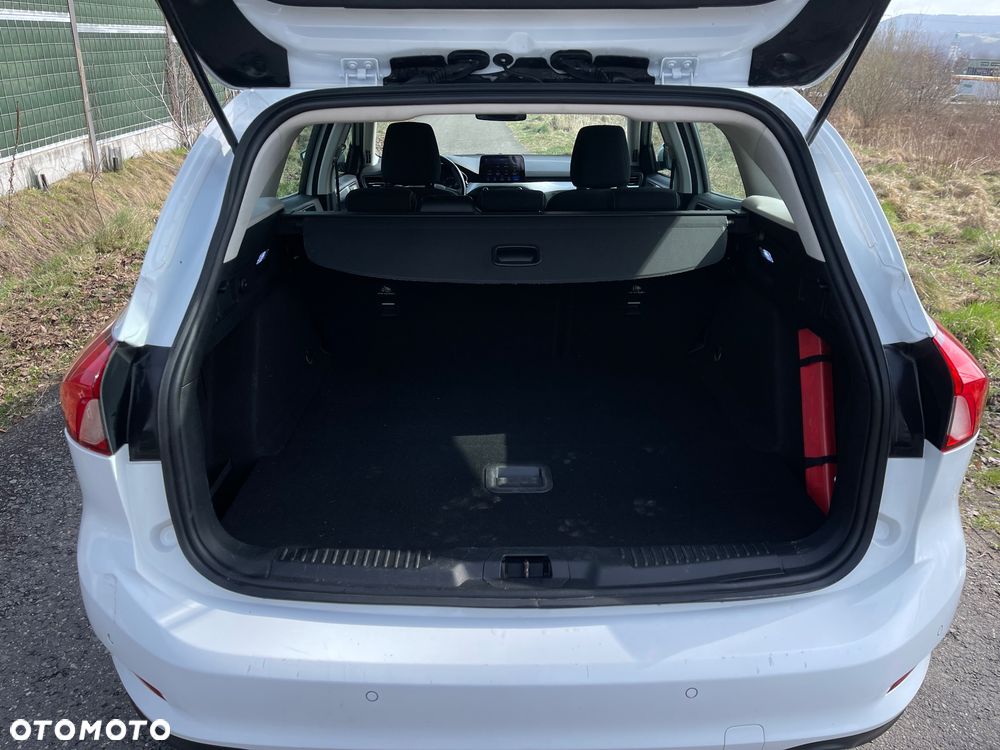 Ford Focus 1.5 EcoBlue Active - 12