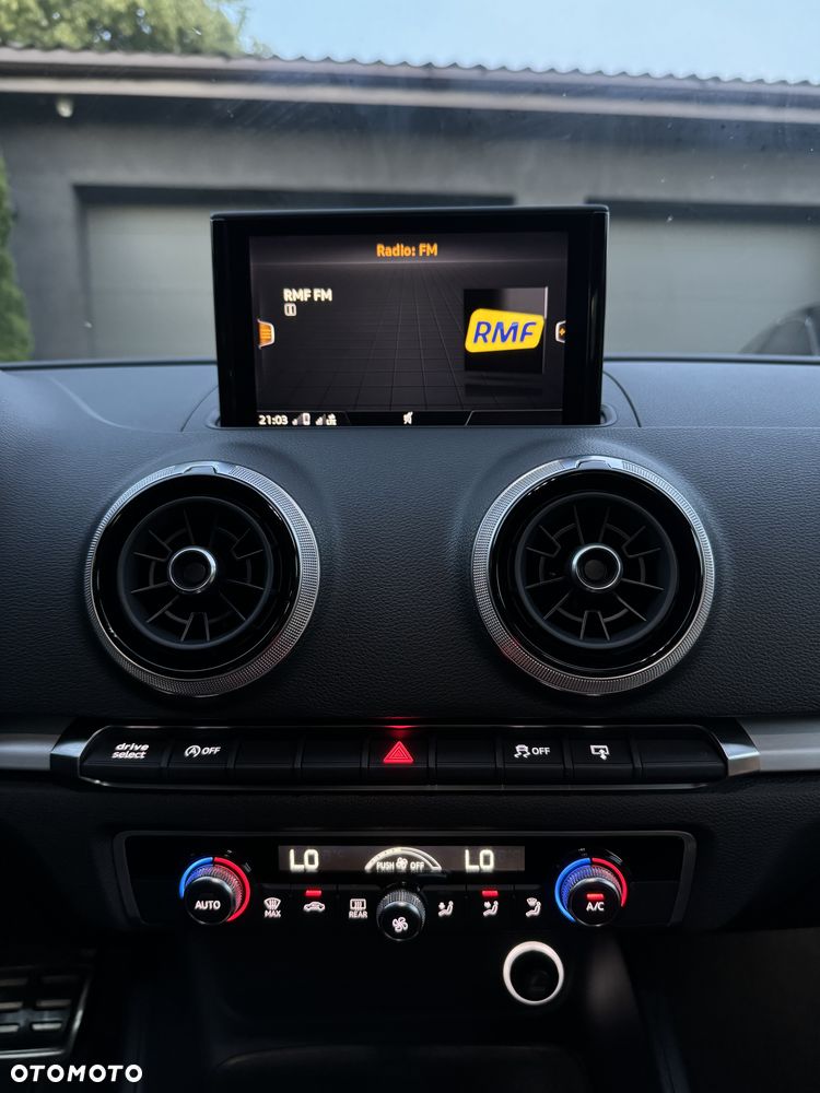 Audi A3 Limousine 1.6 TDI Sport S tronic - 18