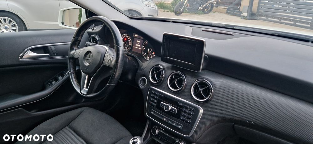 Mercedes-Benz Klasa A 180 CDI (BlueEFFICIENCY) - 6
