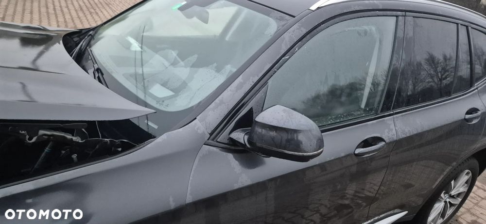 BMW X3 xDrive20d MHEV Advantage - 8