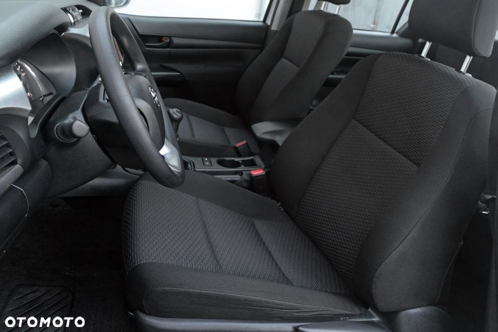 Toyota Hilux 2.4 D-4D Double Cab DL 4x4 - 34