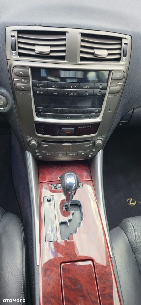 Lexus IS 250 Luxury Line - 10