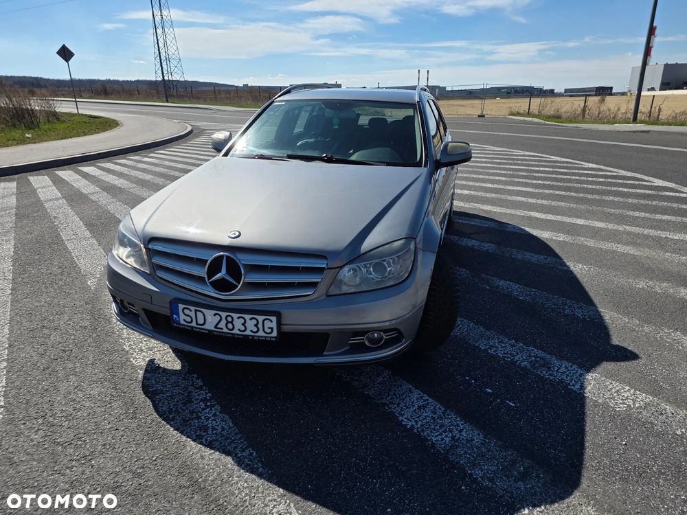 Mercedes-Benz Klasa C ver-220-cdi-avantgarde - 2