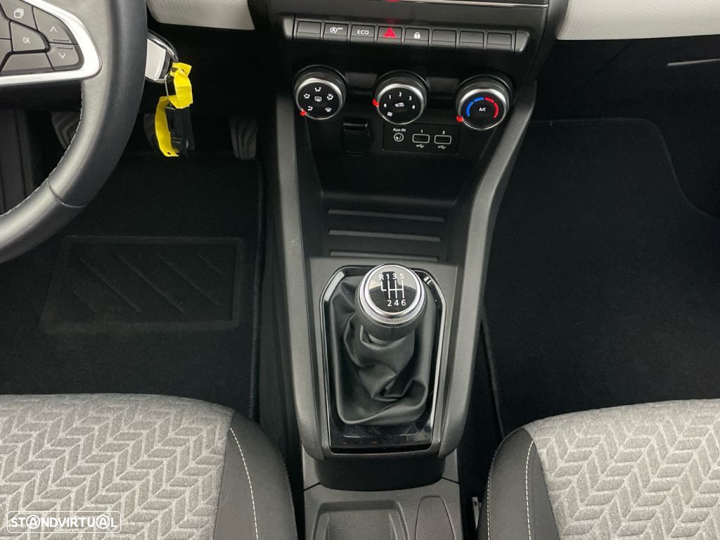 Renault Clio 1.0 TCe Evolution - 16