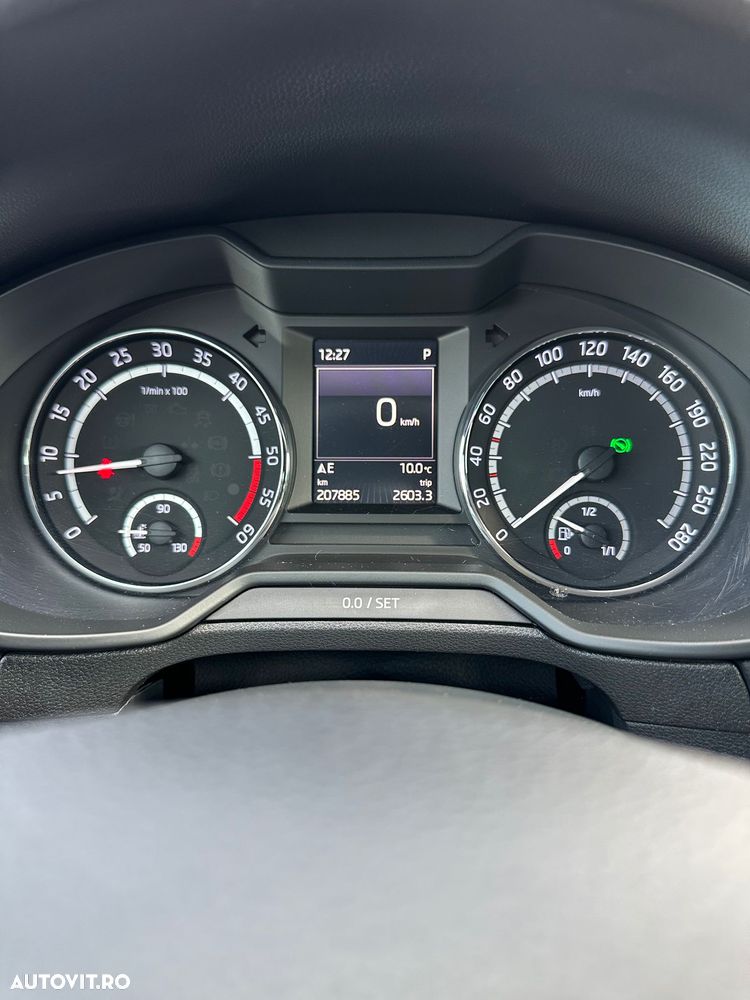 Skoda Octavia - 12