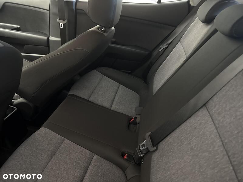 Kia Stonic - 21