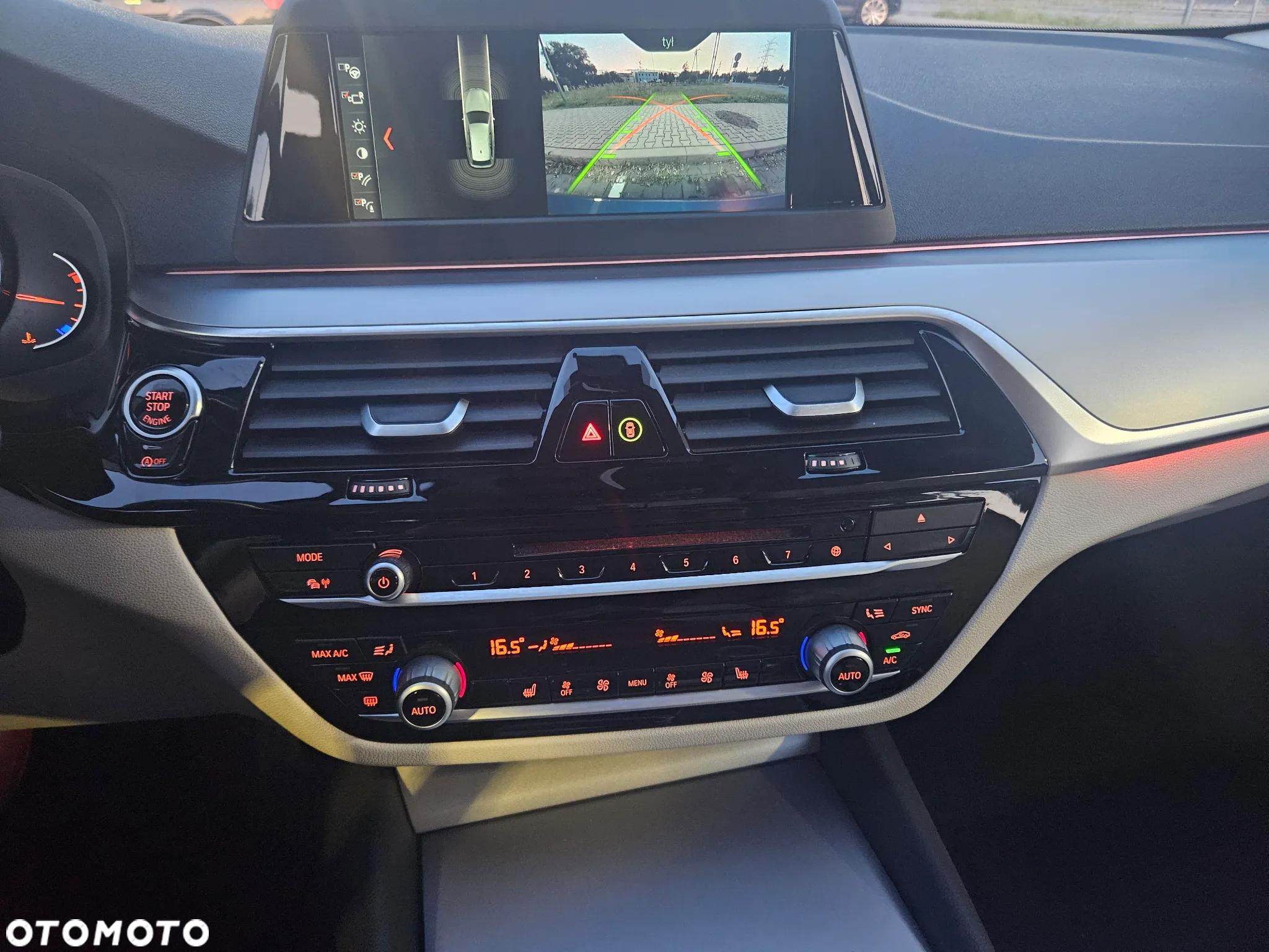 BMW Seria 5 520d Luxury Line sport - 30