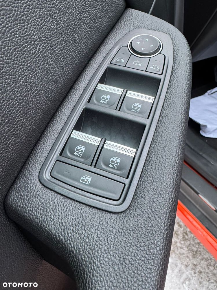 Renault Clio ver-tce-130-edc-gpf-intens - 13