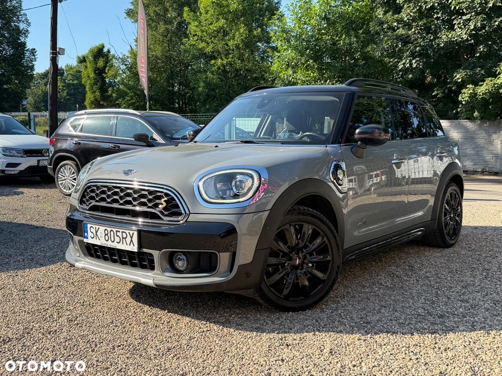 MINI Countryman Cooper SE ALL4 John Cooper Works Trim - 1