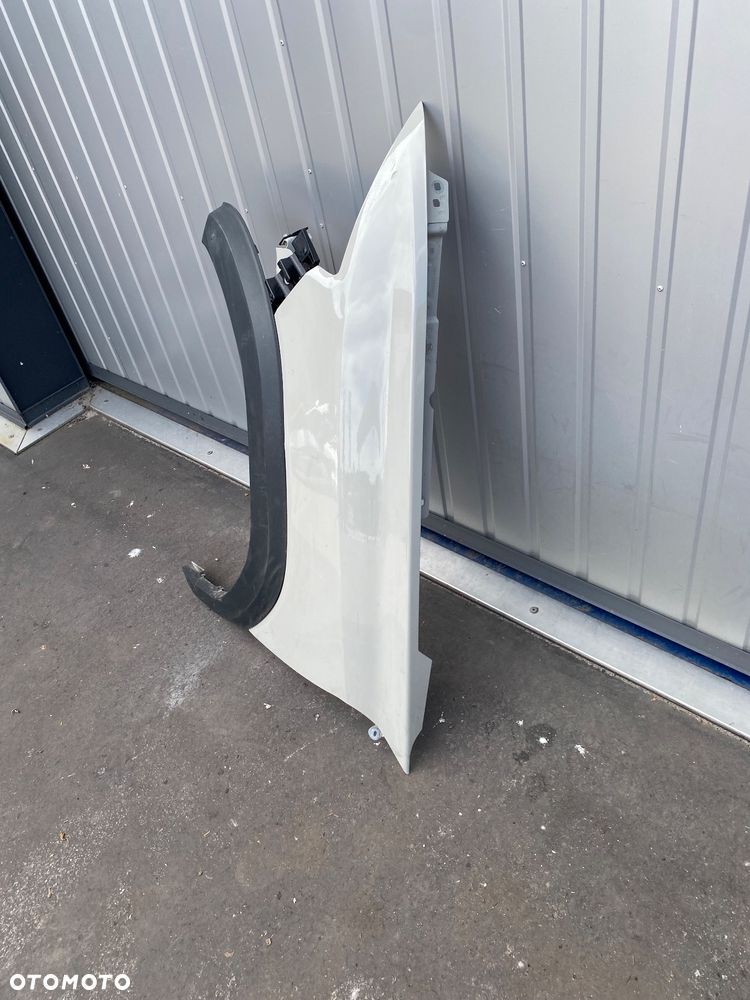 DACIA DUSTER 3 III BŁOTNIK PRZEDNI LEWY przód lewy ze ślizgiem ślizg zderzaka   LISTWA BŁOTNIKA LEWA PRZEDNIA Wwa - 4