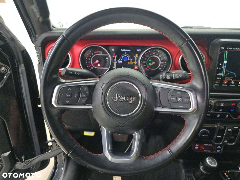 Jeep Wrangler - 11