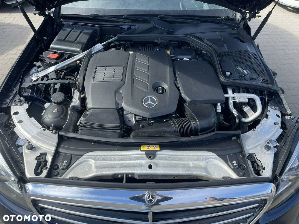 Mercedes-Benz Klasa C 300 d 4Matic 9G-TRONIC Exclusive - 15