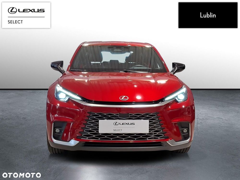 Lexus LBX - 8