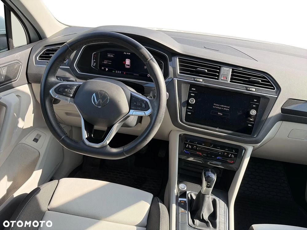 Volkswagen Tiguan 1.5 TSI EVO Elegance DSG - 17